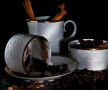 Kafijas zīlēšana: attēlu interpretācija uz kafijas biezumiem