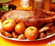 オーブンで鴨肉を焼く：写真付きの料理レシピ